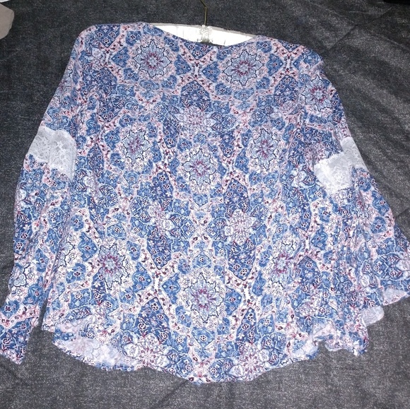 Hollister Peasant Blouse - Picture 5 of 8